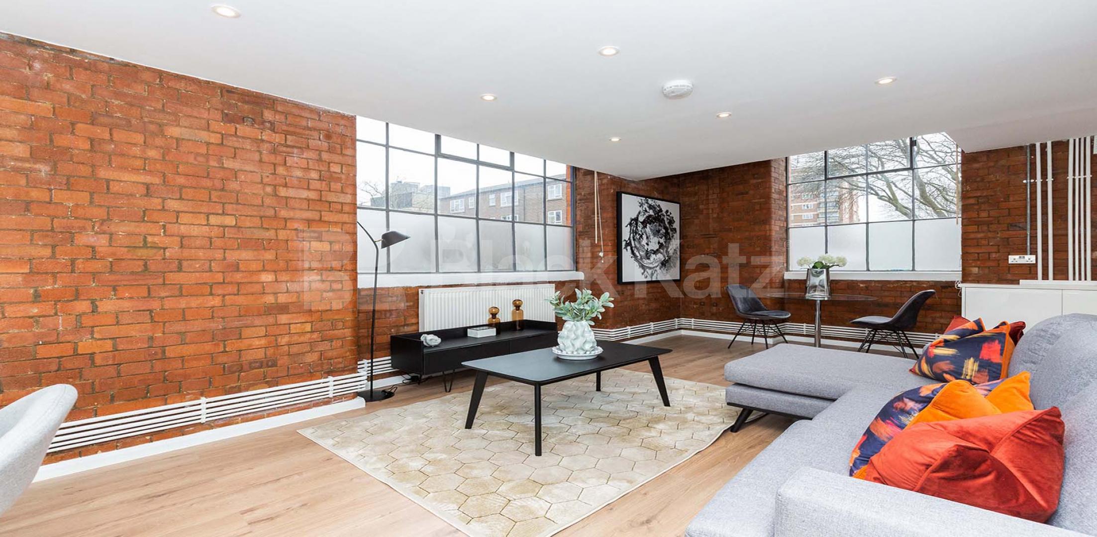 			WAREHOUSE CONVERSION , 1 Bedroom, 1 bath, 1 reception Apartment			 Dove Road, CANONBURY-ISLINGTON